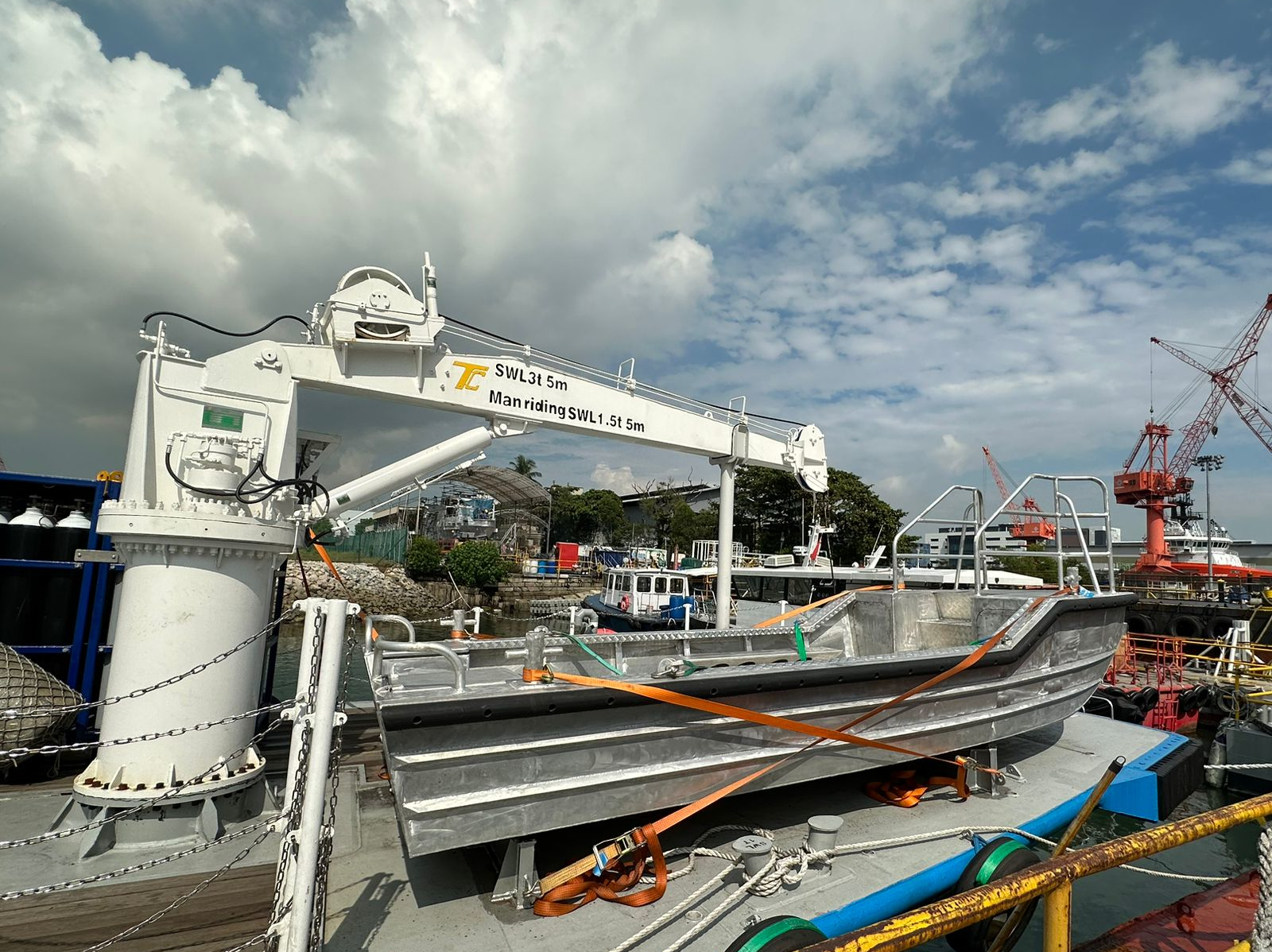 Utility Work Boat - Sam Aluminium Engineering